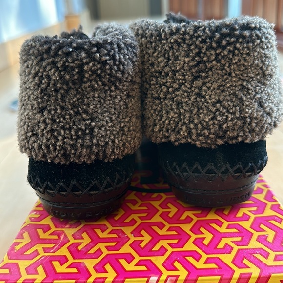 Tory Burch Nathan Shearling Moccasin booties size 7 - Picture 4 of 8